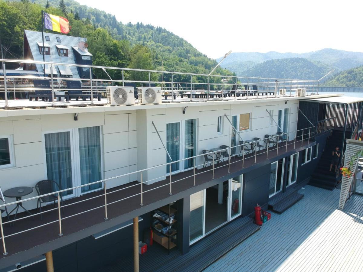 Hotel Plutitor Lebada Bicaz Exterior foto